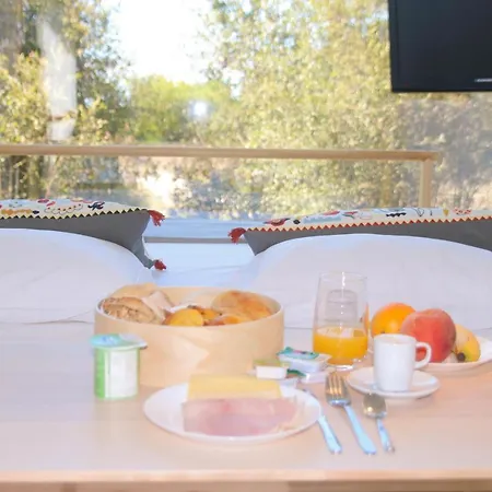 Desertas And Sport Nyaraló *